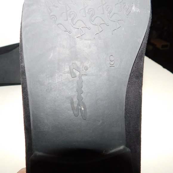 Seven7 Black Crushed Velvet Slip On Flats Size 9 - Picture 9 of 9